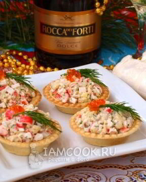 Тарталетки с крабовыми палочками