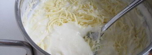 тарталетки с красным луком и сырным соусом. Шаг 5