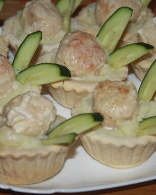 Тарталетки с куриным филе