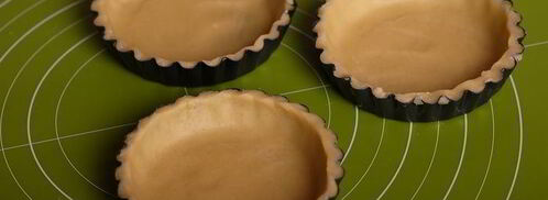 тарталетки с лимонно-лаймовым кремом и меренгой. Шаг 10