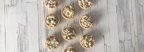 тарталетки с печенью трески и яйцом. Шаг 9