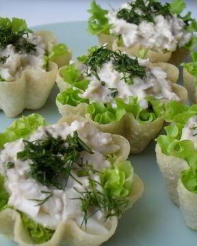 Тарталетки с тунцом консервированным