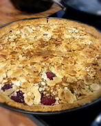 Фруктовый тарт с овсяным штрейзелем