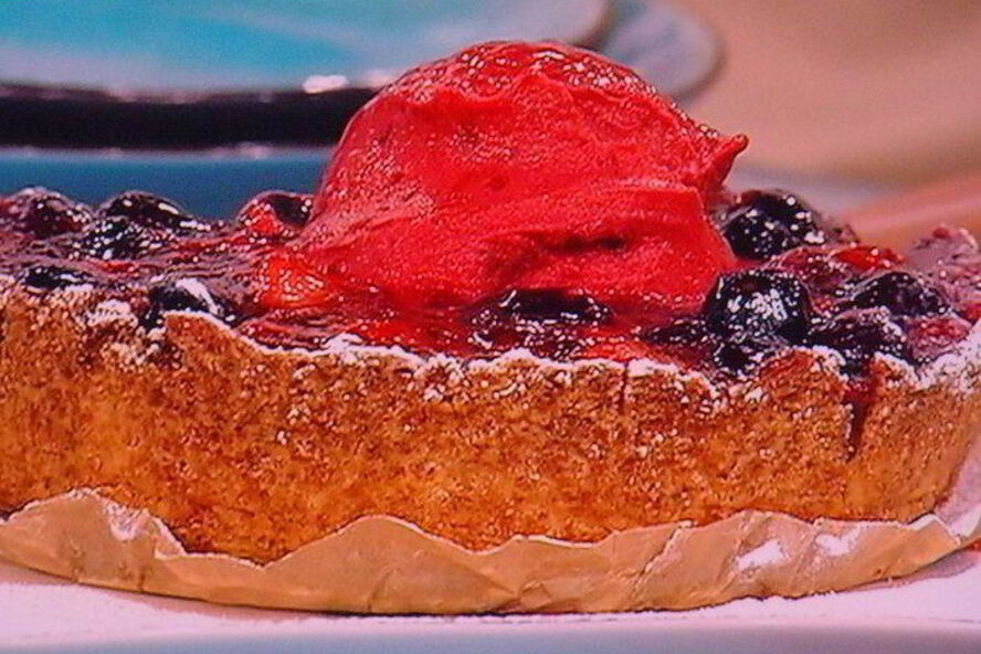 Рецепт летнего ягодного тарта и ягодный сорбе