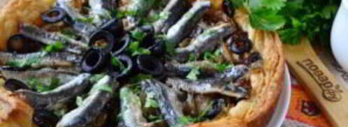 луковый тарт с малосольной килькой. Шаг 10