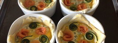 маленькие тарты с лососем и цукини розами. Шаг 7