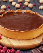 Шоколадно-малиновый тарт