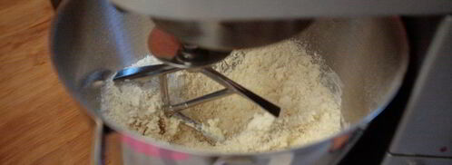 тарт с лимонной начинкой и белковым кремом. Шаг 4