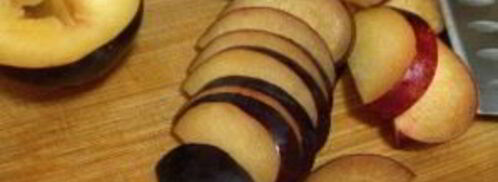 французские тосты с яблоками и сливами. Шаг 4