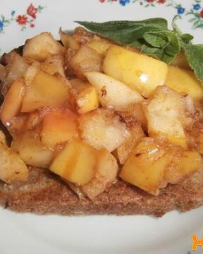 Французские тосты с яблоками