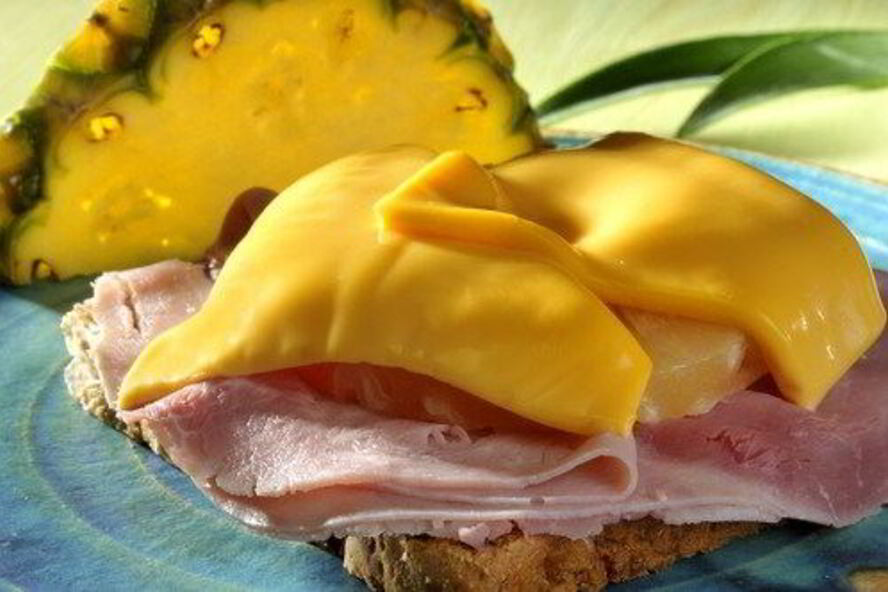 Рецепт тоста с ветчиной и ананасами