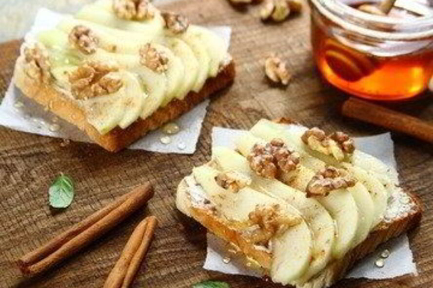 Рецепт тостов с грушей и медом
