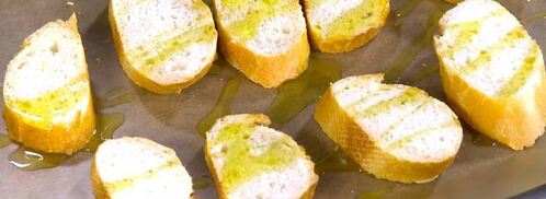 тосты с лисичками и лимонным сыром. Шаг 3