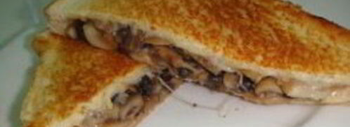 тосты с сыром и грибами. Шаг 8