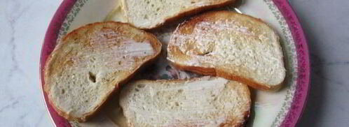 тосты с яйцом к празднику. Шаг 6