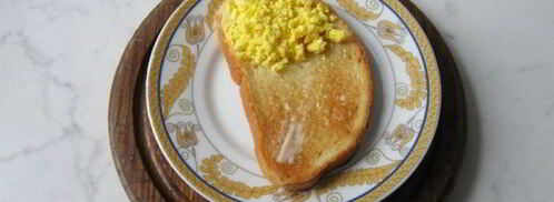 тосты с яйцом к празднику. Шаг 7