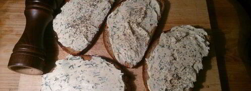 закусочные тосты с сельдью и печеной свеклой. Шаг 8