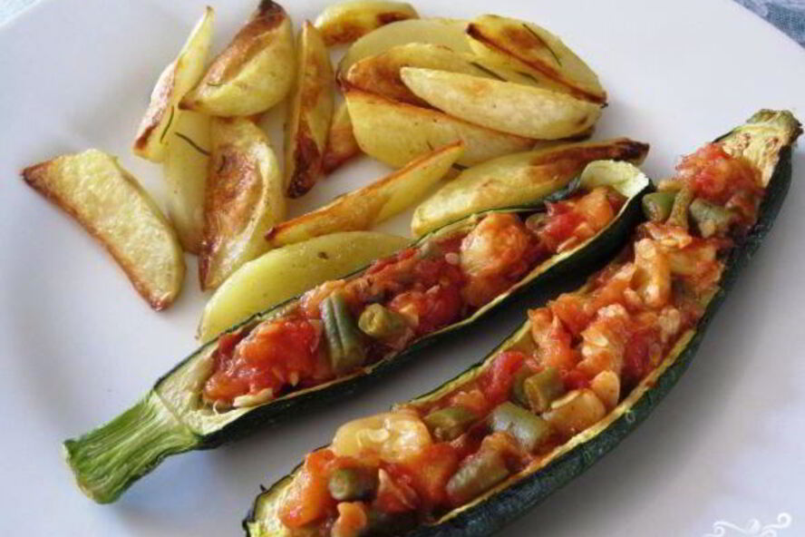 Рецепт цуккини, фаршированный томатом и стручковой фасолью