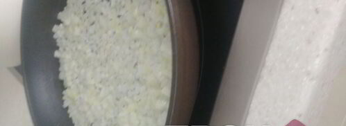 яичница на луке. Шаг 3