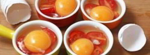 яичница с креветками и помидорами. Шаг 3