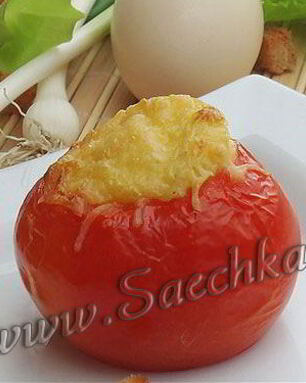 Яичница в помидоре