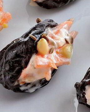 Закуска из чернослива