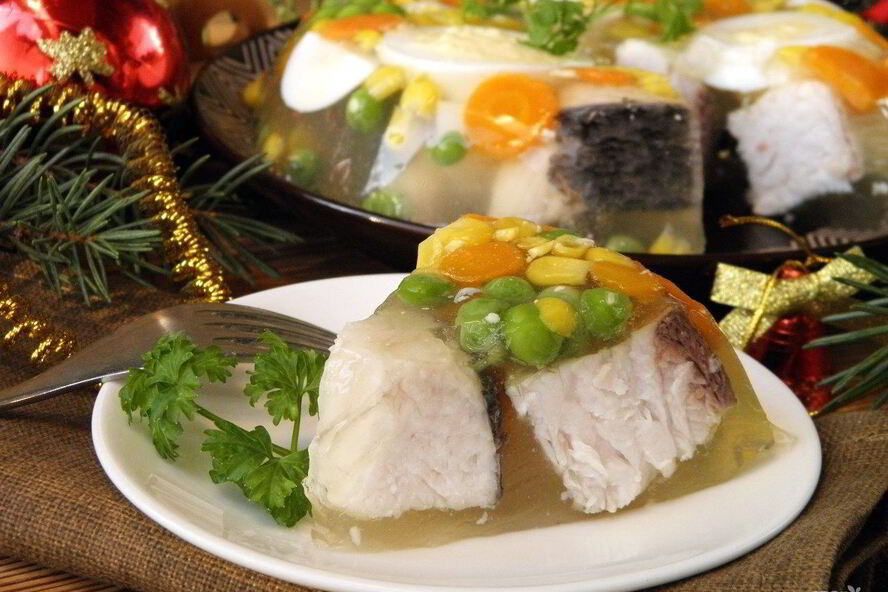 Рецепт заливного из рыбы на новый год