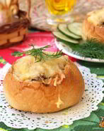 Грибной жульен в булочке