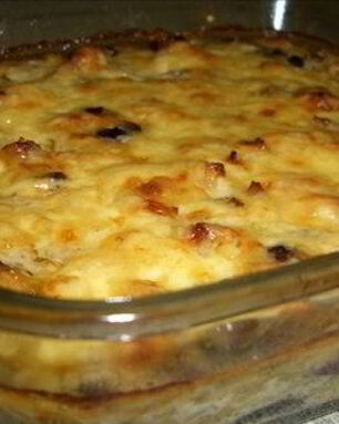 Жульен с курицей и грибами, запеченный в духовке