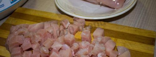 жульен в мультиварке с курицей и грибами. Шаг 5