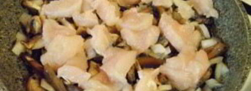 жульен в тарталетках с грибами и курицей. Шаг 4